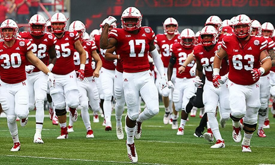 Building Better American Football Athletes: How Nebraska Huskers are Using Squad-Wide BFR - Hytro